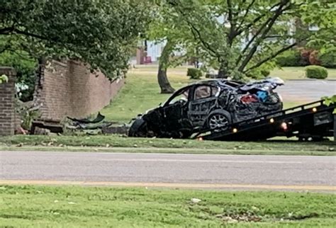 Memphis fatal car accident. An arrest report following a deadly crash in Las Vegas includes a statement from a witness reporting that the suspect was driving nearly 100 mph. (Source: KVVU) … 
