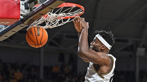 The Memphis Tigers (13-5, 3-2 AAC) welcome in the Wichita State Shockers (9-8, 2-3 AAC) after victories in 11 straight home games. It tips at 7:00 PM ET on Thursday, January 19, 2023.. 
