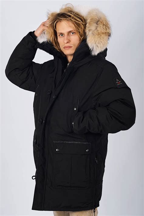 Men's parka winter. Men's Sullivan Down Puffer Stadium Parka Coat. $450.00. Sale $180.00. Extra 15% use: SAVE. (114) Shop a great selection of winter coats for men at Macy's, including top brands like Columbia, Tommy Hilfiger and more! Free shipping available at Macys.com! 
