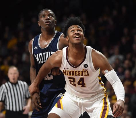 Men’s basketball: Gophers’ season ends in 70-54 loss to Maryland