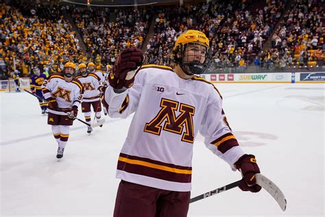 Men’s hockey: Jimmy Snuggerud’s big first period drives Gophers to 5-4 win over Buckeyes