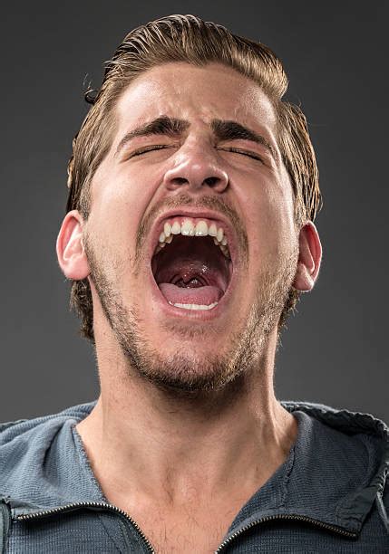 Men Screaming Porn Videos