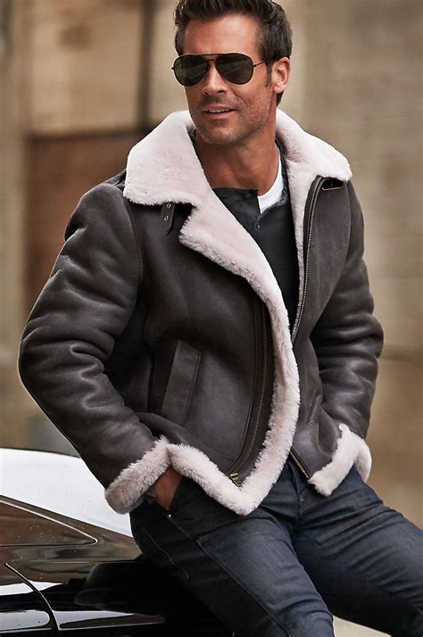 Men in coats. Eddie Bauer 1936 Skyliner Model Down Jacket. Now 31% Off. $172 at Eddie Bauer. While it’s got the classic bomber look, Eddie Bauer’s Skyliner was the first down jacket patented in the U.S ... 