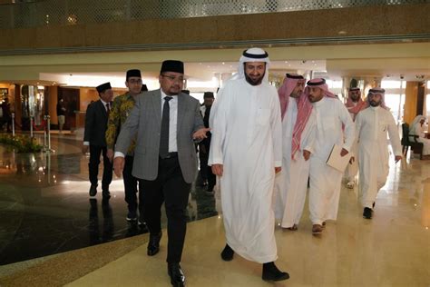 Menag & Menko PMK Bahas Penguatan Sains dan Digitalisasi Pendidikan Keagamaan 