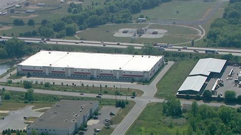 6300 Mississippi St Merrillville, IN 46410 Hours (219) 947-9003 ... What I like about this menards is it is big, but not a giant warehouse. .... 