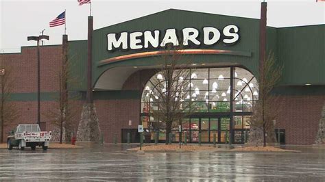 Menards online store. Menards (/ m ə ˈ n ɑːr d z / mə-NARDZ) is an American home improvement retail company headquartered in Eau Claire, Wisconsin.Menards is owned by founder John Menard Jr. … 