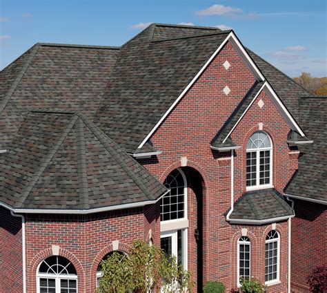 StormMaster® Shake Impact-Resistant shingles combine strength a