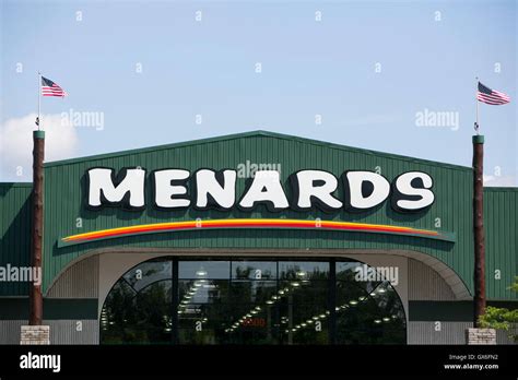 Menards in Warren, 2015 Wal Mart Dr NE, Warren, OH, 44483, St