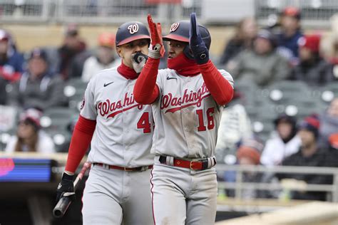 Meneses, Abrams lead Nats over Twins 10-4 in 35-degree chill