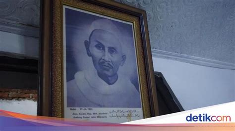 Mengenal KH Musthofa, Ulama Besar Mojokerto Berjuluk