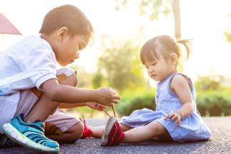 Menolong anak kecil tenggelam togel. Indo togel hkg hari.