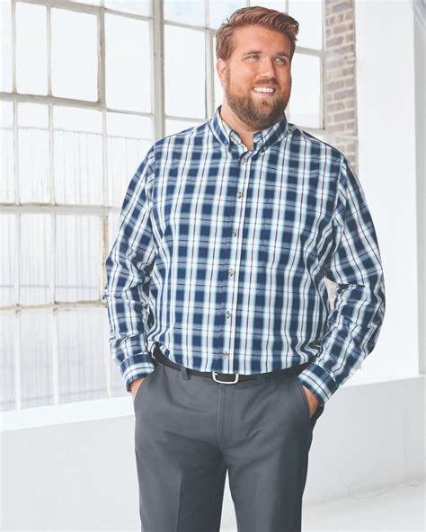 Shop the latest big & tall men's clothing at DXL's Williamsburg