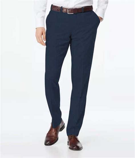 Mens navy dress pants. Feb 2, 2024 ... Breathable 100% Wool for an affordable price? Finally! These Classic Fit Navy Blue Flat Front Wool Dress Pants have a luxury feel and ... 