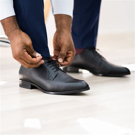 Mens office shoes. Discover the perfect pair of works shoes for men with Clarks. ... Clarks International Registered Office: 40 High Street, Street, Somerset BA16 0EQ, United Kingdom. Company Registration Number: 141015 Site managed by The Level S.r.l. Over 20 ways to pay on clarks.eu. 