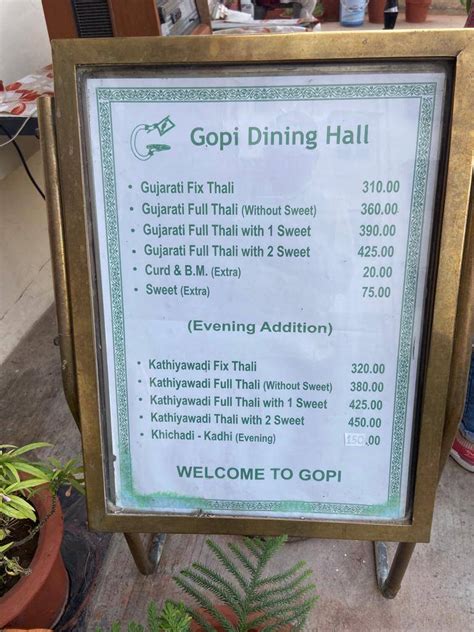 Menu Gopi Restaurant and Banquet