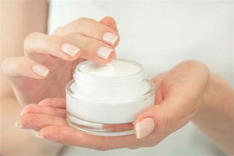 Menurutmu Apakah Pelembab Sama Dengan Skincare Atau …