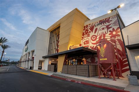 Mercado gonzalez costa mesa. Nov 18, 2023 · Mercado González in Costa Mesa calls itself the ultimate destination for Mexican food and culture. It's been in the works since 2019: Mercado Gonzalez by Northgate Markets in Costa Mesa. From the ... 