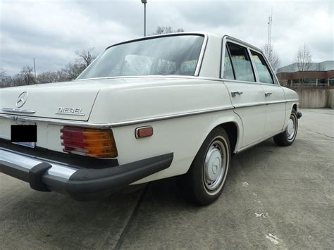 Mercedes 300D ( W115 ) for sale -