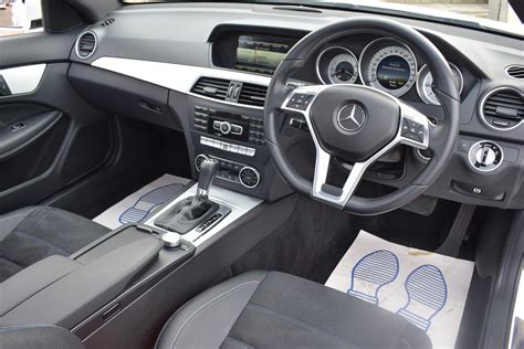 Mercedes benz cdi c220 sports bedienungsanleitung. - Oral implantology review a study guide.