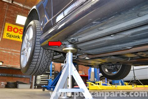 Mercedes glc 300 jack points.  The jack is designed exclusively for jacking up the ve...