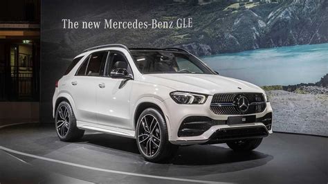Mercedes gle 2020 jacking mode.  E-mail Whether you’re changing a flat ...