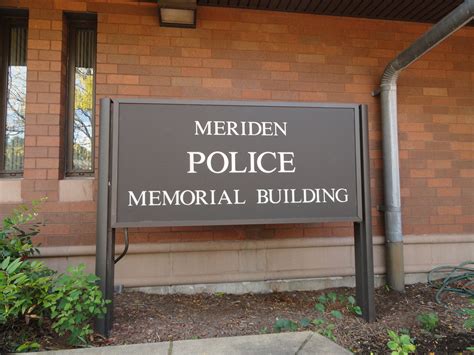 Meriden patch police blotter. Posted Thu, Aug 15, 2013 at 3:17 pm ET. In a busy week for police, officers responded to fights, arrested alleged drug dealers as part of investigations and took a man into custody who caused ... 
