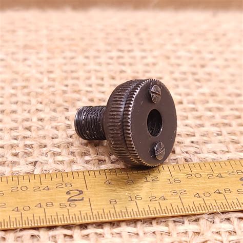 Merit adjustable aperture