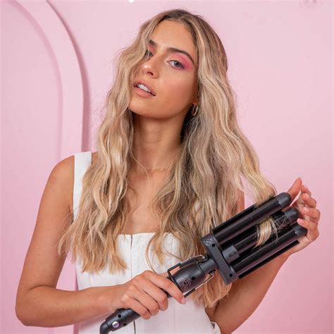 Mermade hair. Features. Flexible bristles – with tangle-free, boar-free, flexible, and nylon-hybrid bristles, the Mermade Blow-Dry Brush makes it easy to style your hair and create bounce. Three heat settings – Low heat 140°F, medium heat 200°F and high heat 240°F. Lightweight design – at 400g, Mermade is the lightest blow-dry brush on the market. 