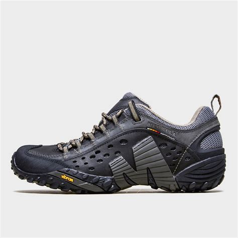 When it comes to outdoor activities, having the right shoes can make all the difference. Merrell is one of the leading brands in outdoor footwear, offering a wide range of shoes th...
