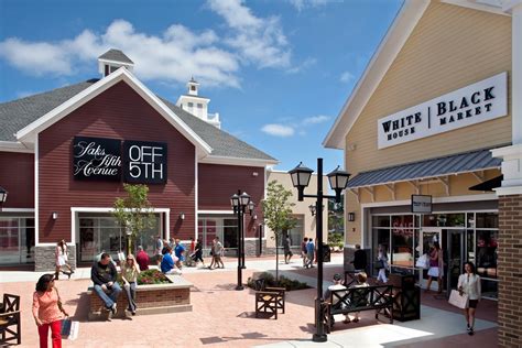 Saks OFF 5TH, located at Merrimack Premium Outlets®: At Sa