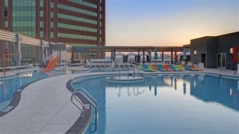 Jun 26, 2018 · June 26, 2018. Recently, Merritt Clubs opened its rooftop pool at Merritt Clubs Canton in Baltimore, Maryland — the result of a $20 million, 8-story expansion project. Amenities include an adults-only pool, hot tub and kids pool, six cabanas, entertainment space and a bar and restaurant named after the late Leroy Merritt, founder of Merritt ... . 
