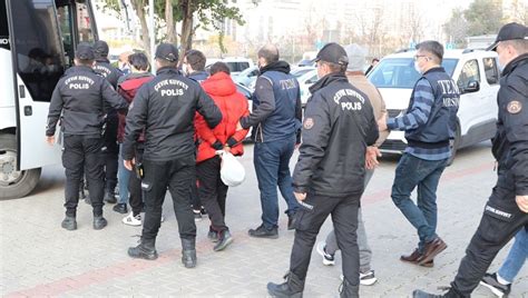 Mersin''de DAEŞ operasyonu: 9  kişi tutuklandı