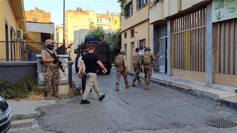 Mersin'de terör operasyonu: 3 gözaltı - Son Dakika Haberleri