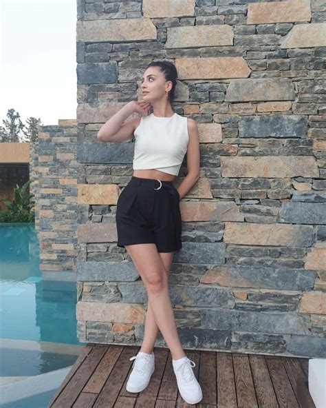 veodersti.rgarabwor.edu.pl. 