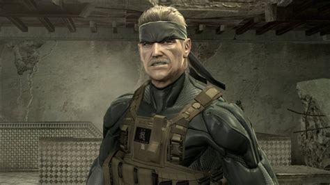Downloading Metal Gear Solid 4 from the megathread. I star