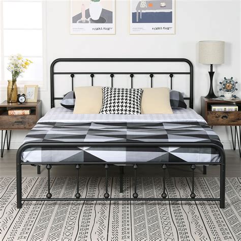 Metal platform bed frame. Platform beds range in price from around $75 to over $1,000, but most cost between $200 and $500. The price varies depending on their materials and construction. Solid wood platform beds typically cost more than … 