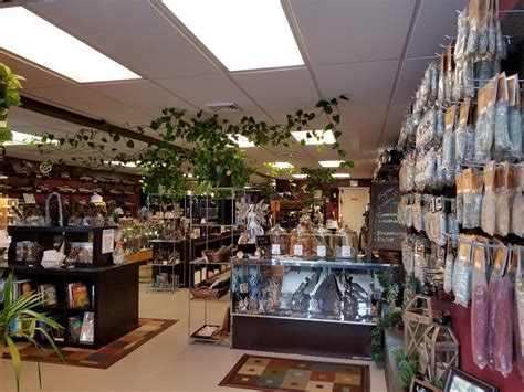 Best Candle Stores in Asheville, NC - Hummingbird