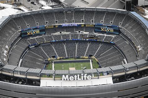 Metlife stadium east rutherford. Great for brunch. Charming. Good for groups. On NY Giants game-day, the MetLife 50 Club is open. Reservations can be made online through www.opentable.com and search for MetLife 50 Club or by calling the reservation line 201-559-1621. Once you book online, a confirmation e-mail will be sent to you. The MetLife 50 Club opens 2 hours prior to ... 
