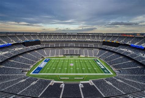 Metlife stadium east rutherford nj. 2/18. 40° Hi. RealFeel® 31°. RealFeel Shade™ 28°. Partly sunny and breezy; dry for the outdoor hockey game; dress warmly. Max UV Index 3 Moderate. Wind WSW 14 mph. Wind Gusts 22 mph ... 