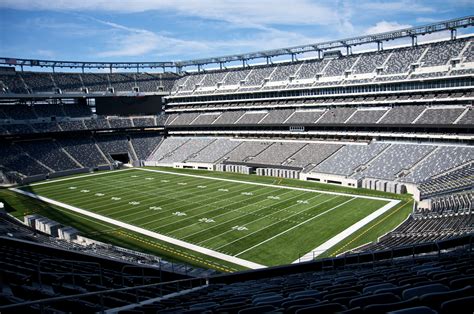 Metlife stadium.. MetLife Stadium Guest Services Hotline: 201.559.1515: MetLife Stadium Box Office (located in the West VIP lobby) Monday through Friday 11am – 5pm 201.559.1300: Group Sales Inquiries for other events (Non NFL) Monday through Friday 11am - 5pm 201.559.1600 : Special Events: 201.559.1710 ... 