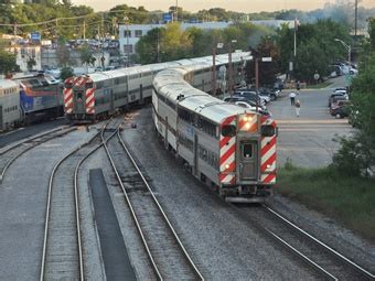 Metra to install inward-facing locomotive cameras