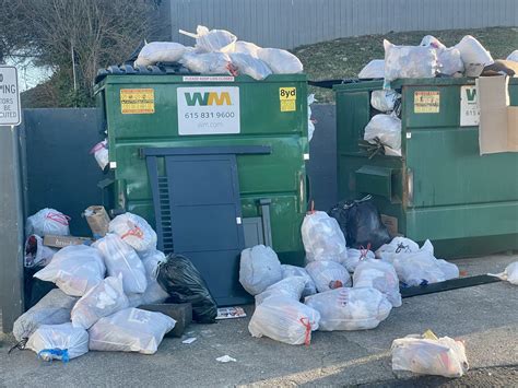 Metro nashville trash pickup. Residential trash pickup is an essential service that ensures the cleanliness and hygiene of our communities. However, it can sometimes be a challenging task to manage waste effect... 