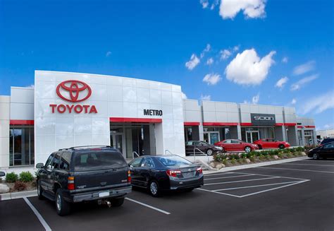 Metro toyota kalamazoo. Check out 2,131 dealership reviews or write your own for Metro Toyota in Kalamazoo, MI. ... Metro Toyota 4.5 (2,131 reviews) 5850 Stadium Dr Kalamazoo, MI 49009. Sales hours: 