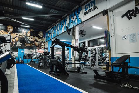 Metroflex. 1.6 miles away from Metroflex Gym Rise RX Fitness is a 12,000 square foot full service gym. We are committed to creating a welcoming and inclusive community where you can feel comfortable and supported in your fitness journey. 