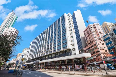 Metropark Hotel Kowloon, located in the vibrant district 