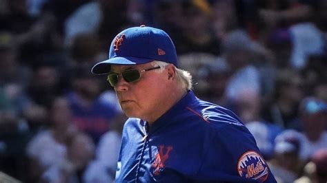 Mets Notebook: Buck Showalter relying on righties in bullpen