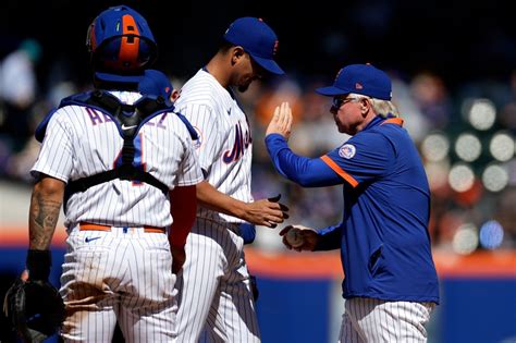 Mets Notebook: Carlos Carrasco’s return still in limbo because of illness … ‘he’s not doing well’