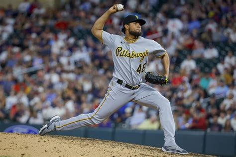 Mets acquire pitcher Yohan Ramirez from White Sox for $100,000