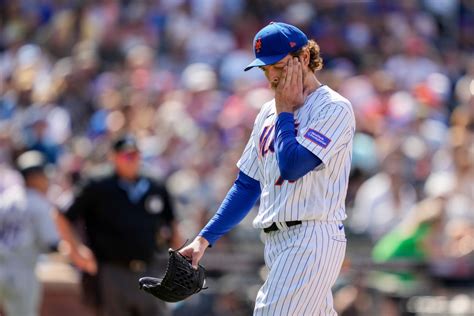 Mets allow 7 runs in disastrous 5th inning, lose for 11th time in 14 games