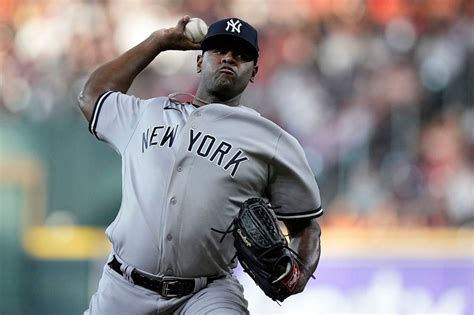 Mets and free-agent pitcher Luis Severino finalizing $13 million, 1-year deal, AP source says
